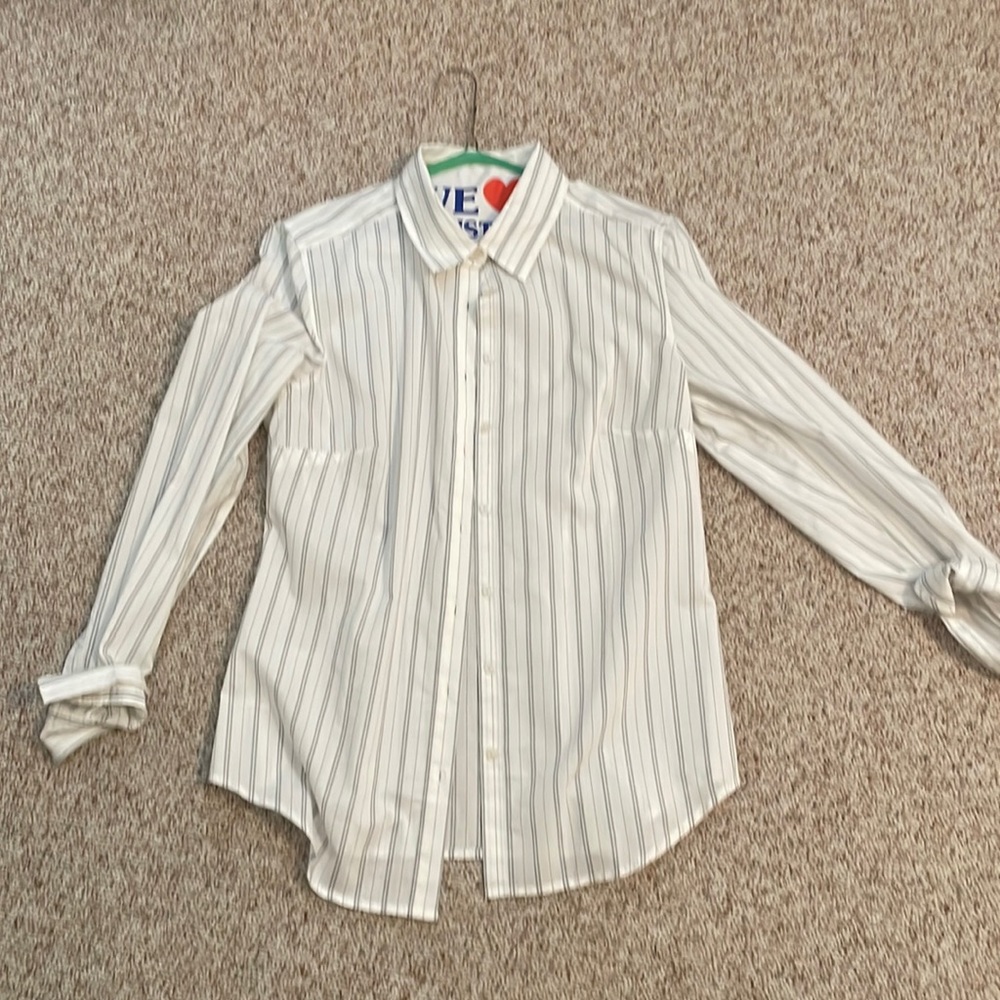 Ann Taylor Loft lightweight soft women’s dress shirt/blouse